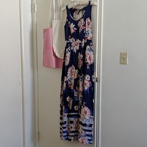 LC Lauren Conrad floral pleated maxi dress